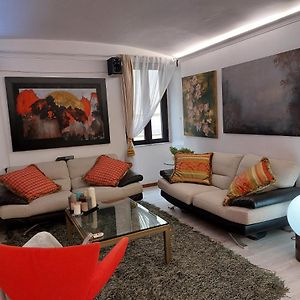 Spanish Steps Cozy Luxury Room